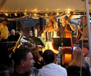 band playing during jazz fest